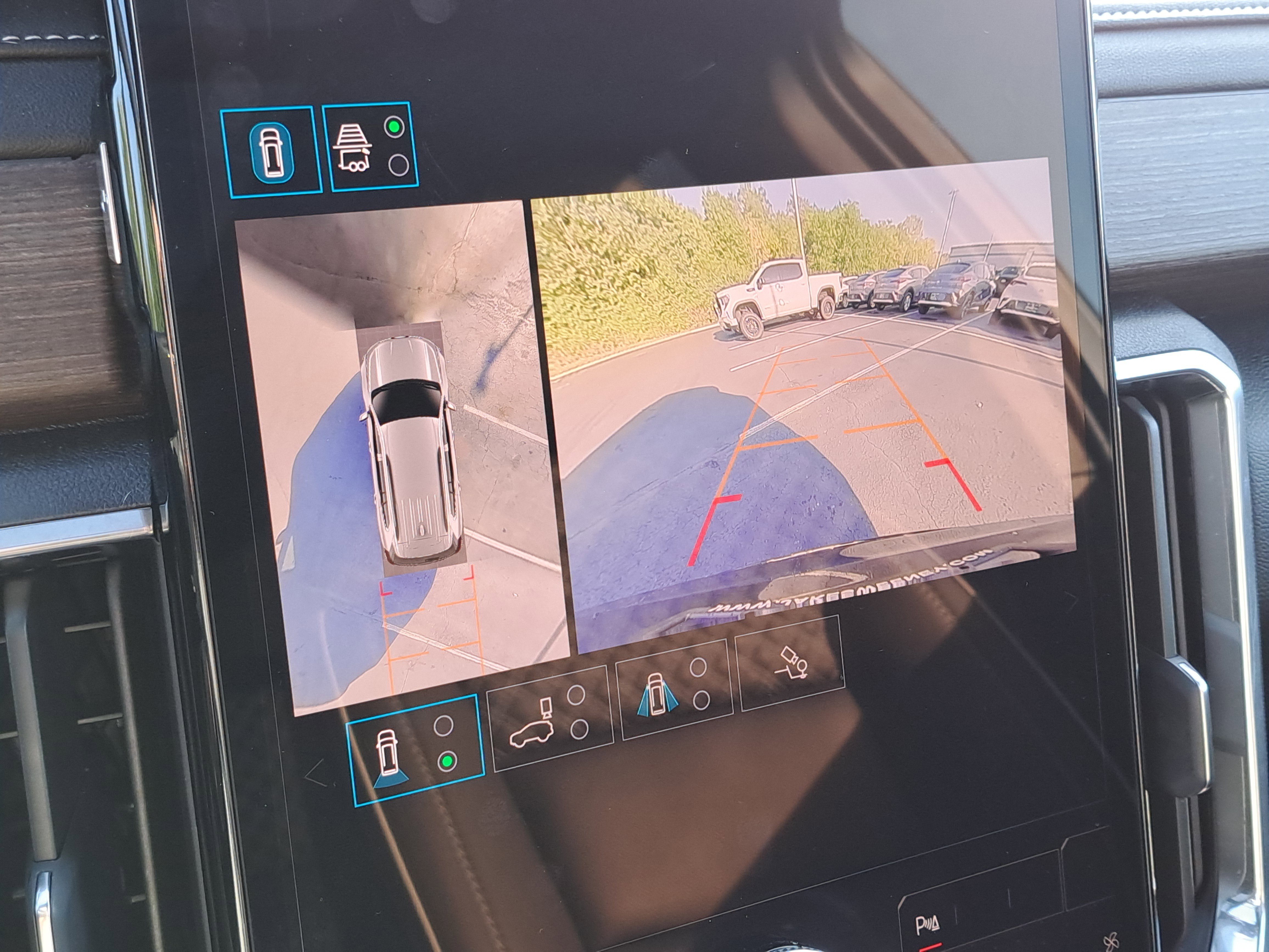 Certified 2024 GMC Acadia Denali w/ Super Cruise Package image 18