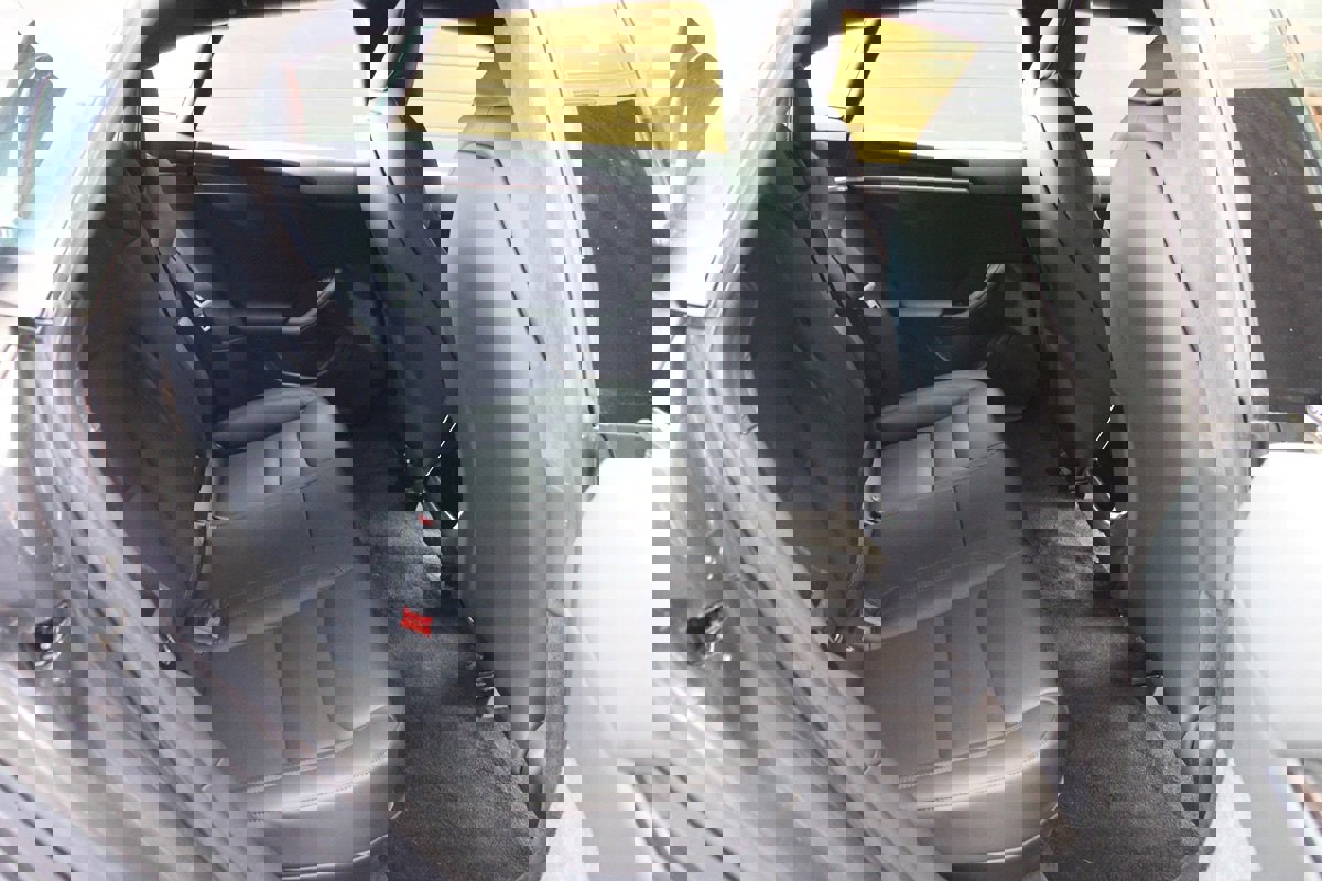 Used 2023 Tesla Model S AWD image 41