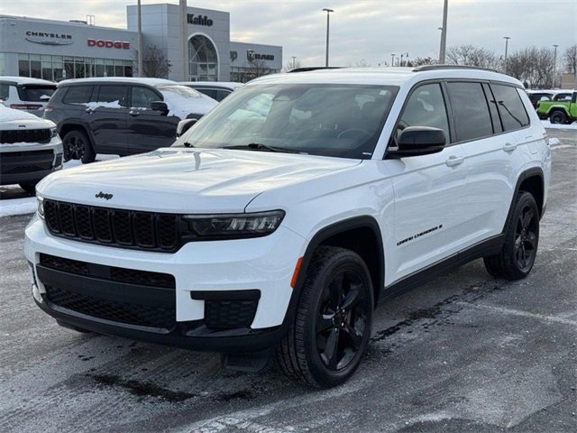 Certified 2022 Jeep Grand Cherokee L Altitude image 9