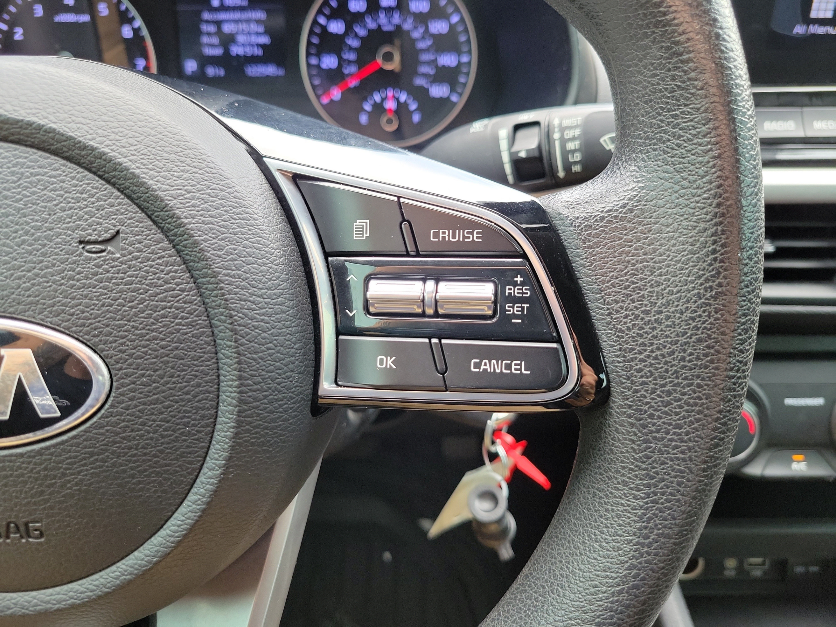 Used 2021 Kia Forte LXS FWD image 31
