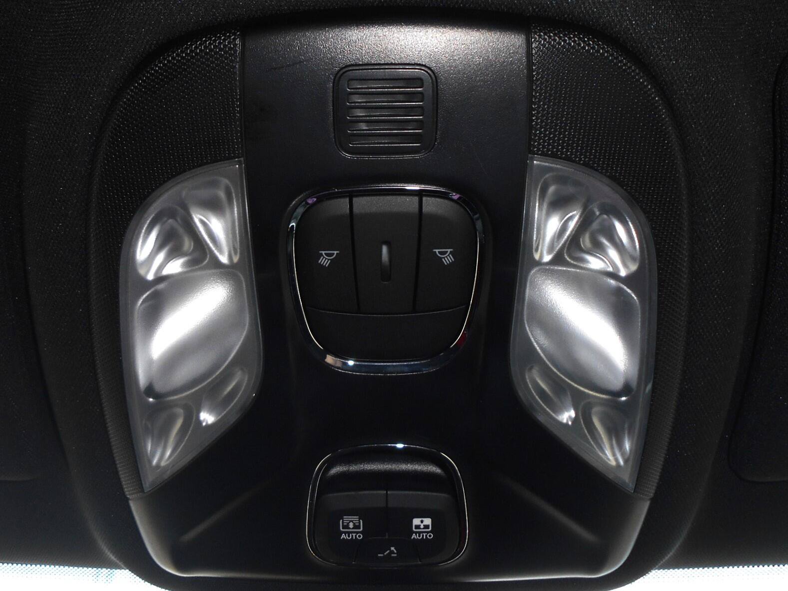 Certified 2023 Jeep Compass High Altitude AWD/4WD image 16