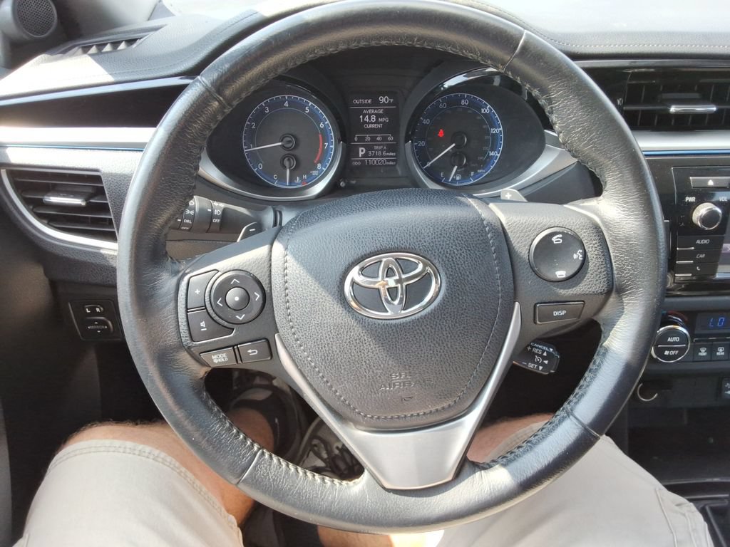 Used 2015 Toyota Corolla S FWD image 25