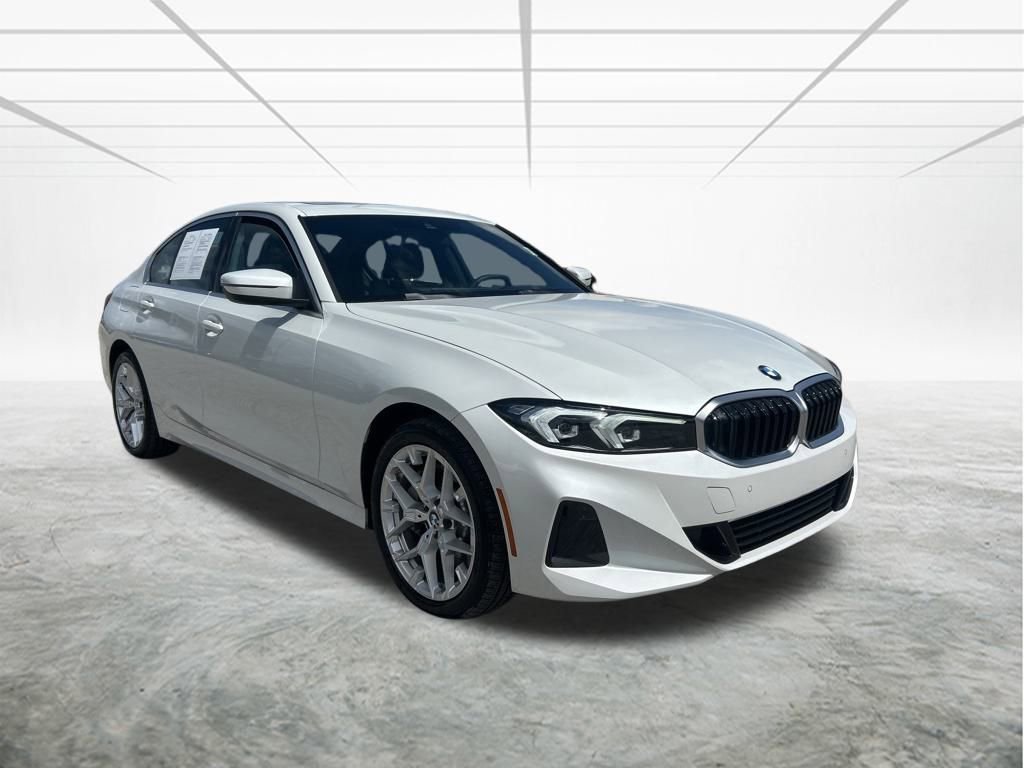 Used 2025 BMW 330i xDrive Sedan image 2