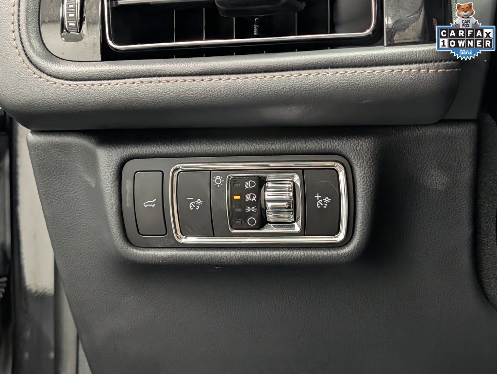 Used 2026 Lincoln Aviator Reserve AWD/4WD image 23