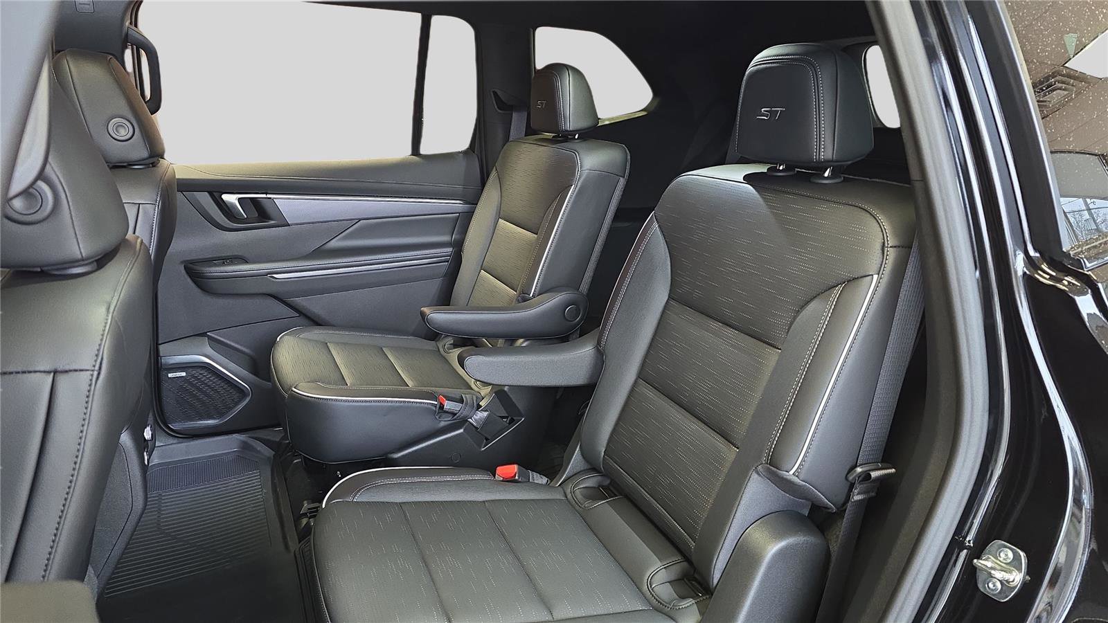 New 2026 Buick Enclave Sport Touring w/ Power Package image 15