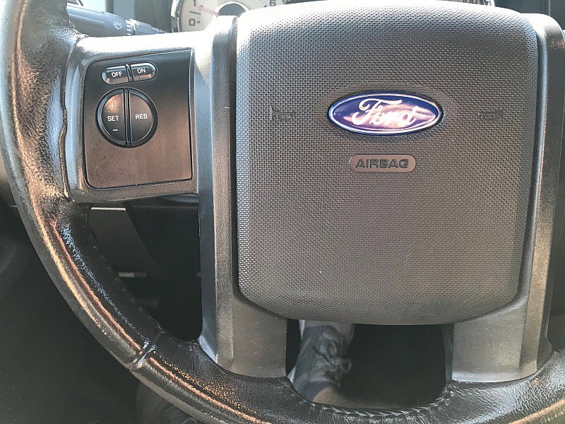 Used 2014 Ford Expedition Limited w/ Equipment Group 301A image 25