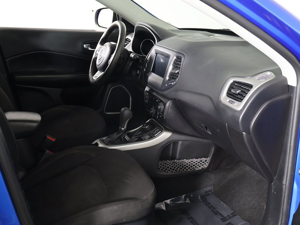 Used 2020 Jeep Compass Sport image 20