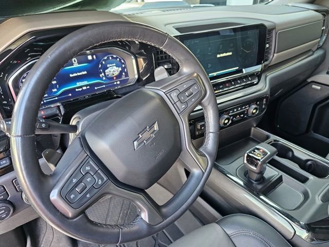 Used 2022 Chevrolet Silverado 1500 ZR2 w/ Technology Package AWD/4WD image 17