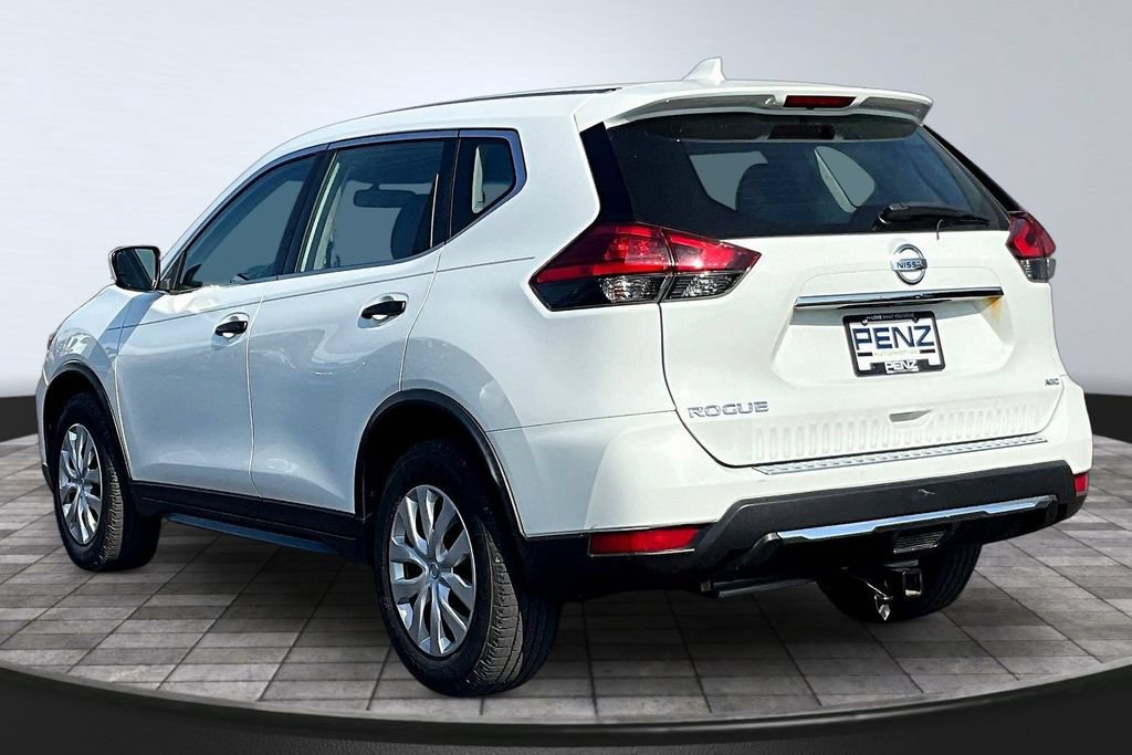 Used 2017 Nissan Rogue S AWD/4WD image 4
