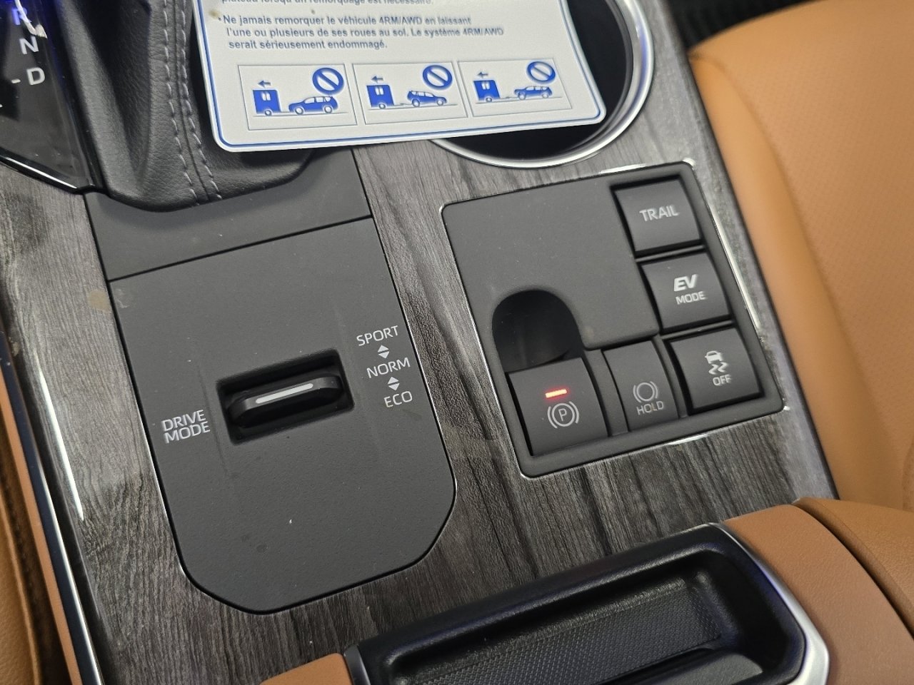 New 2026 Toyota Highlander Platinum image 8