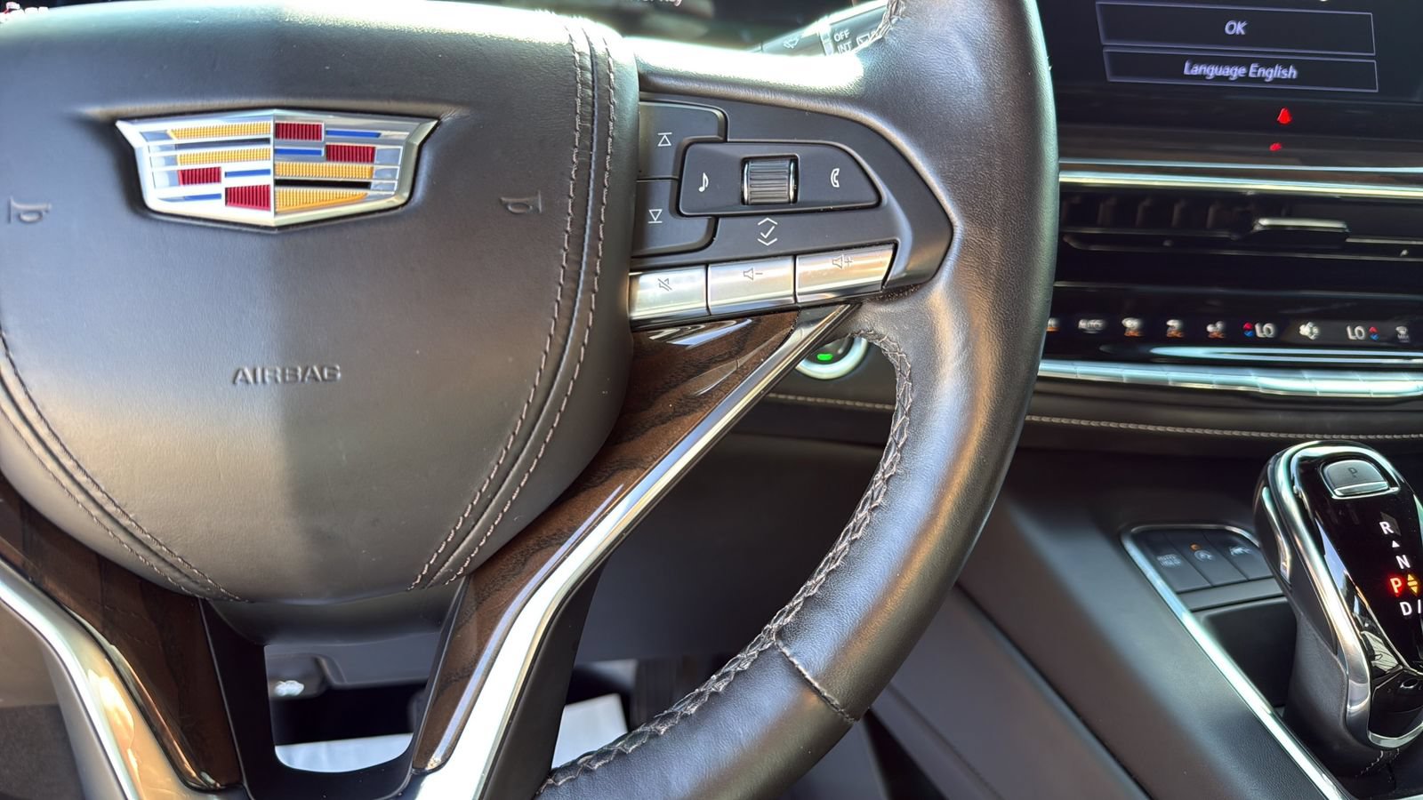 Used 2024 Cadillac Escalade Sport Platinum AWD/4WD image 15
