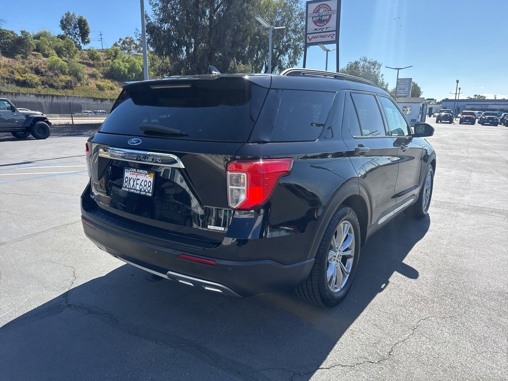 Used 2020 Ford Explorer XLT w/ Equipment Group 202A image 8