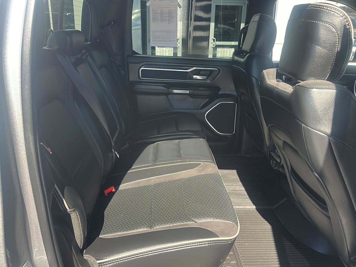 Used 2023 RAM 1500 Laramie image 10