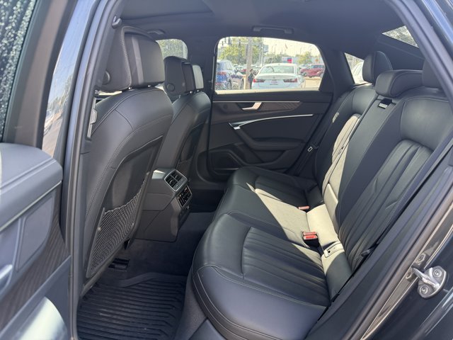 Used 2023 Audi A6 Premium Plus w/ Premium Plus Package AWD/4WD image 4