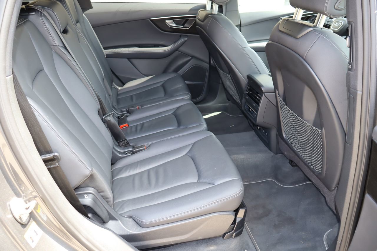Used 2025 Audi Q7 3.0T Premium Plus AWD/4WD image 20