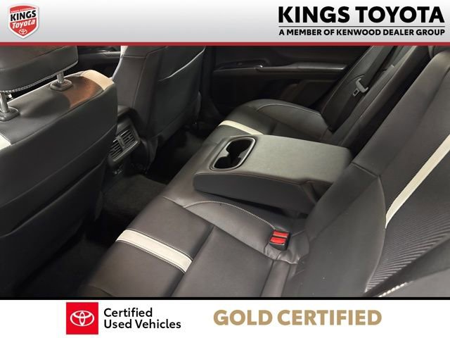 Certified 2025 Toyota Camry SE FWD image 14