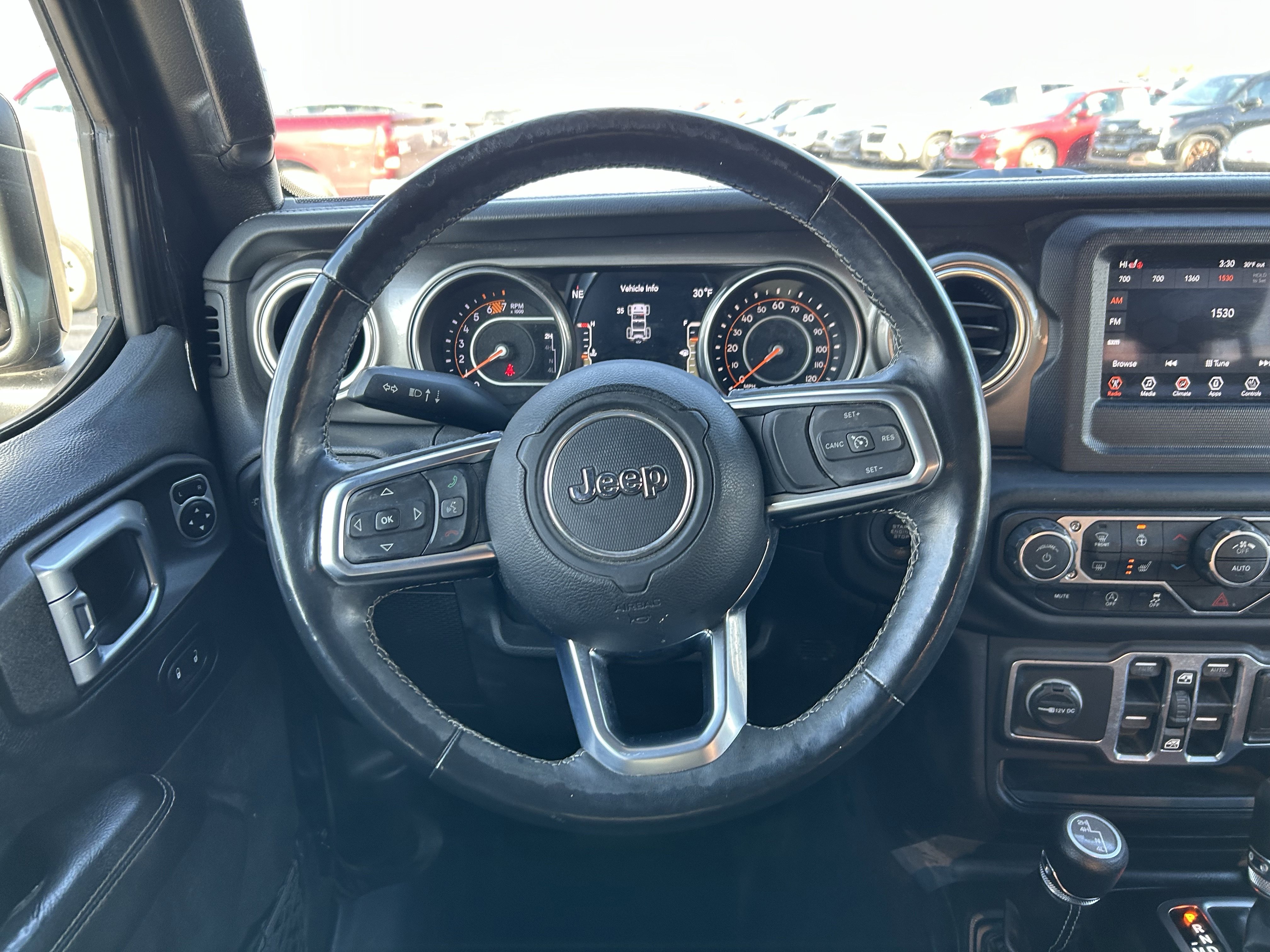 Used 2018 Jeep Wrangler Unlimited Sahara w/ Cold Weather Group image 10
