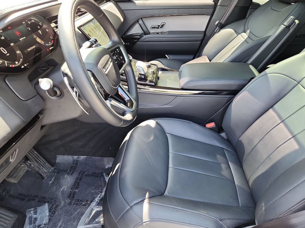 Used 2023 Land Rover Range Rover Sport SE AWD/4WD image 24