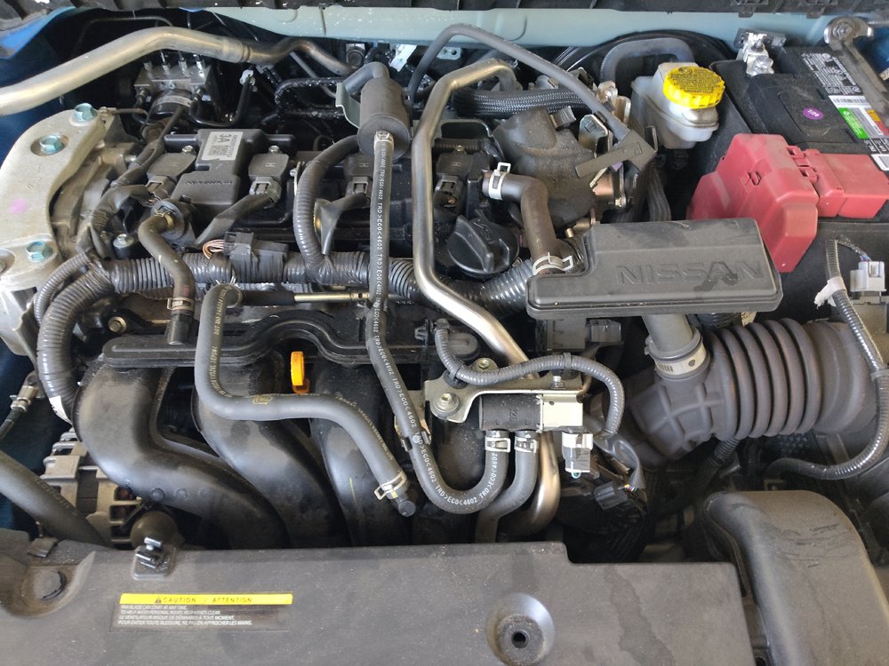 Used 2025 Nissan Sentra SV FWD image 30