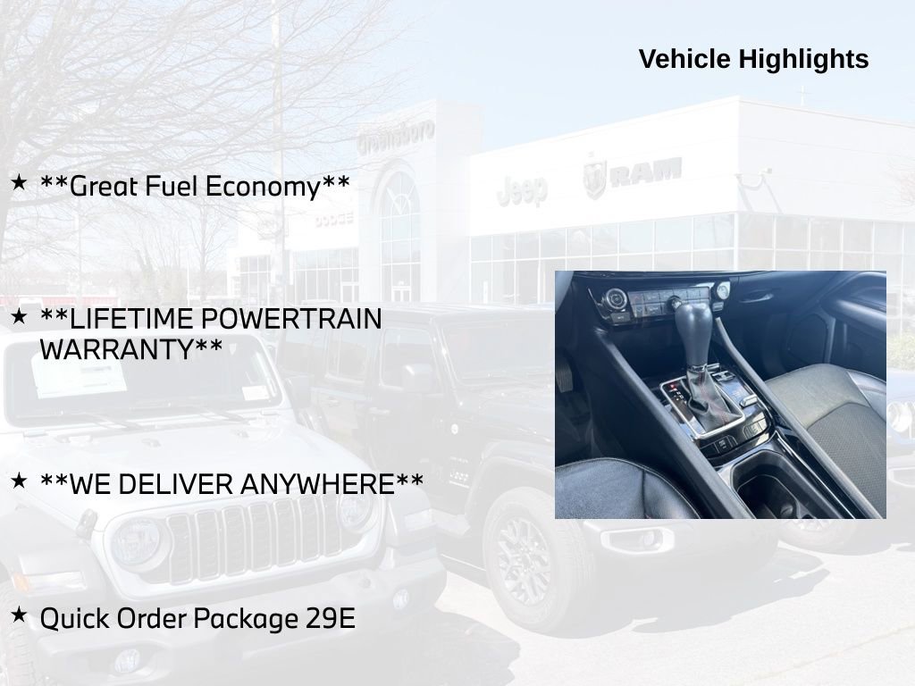 Used 2023 Jeep Compass Trailhawk image 5