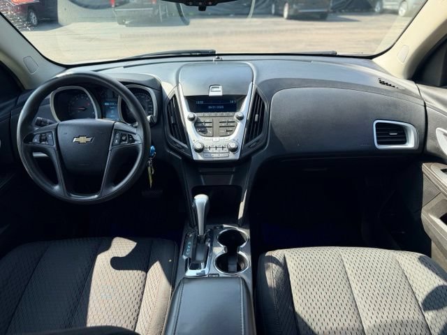 Used 2014 Chevrolet Equinox LS w/ LPO, Protection Package FWD image 17