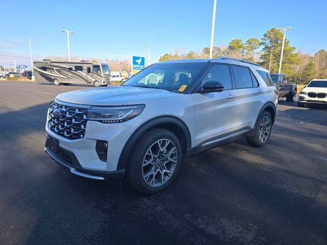 Used 2025 Ford Explorer Platinum w/ Ultimate Package image 1