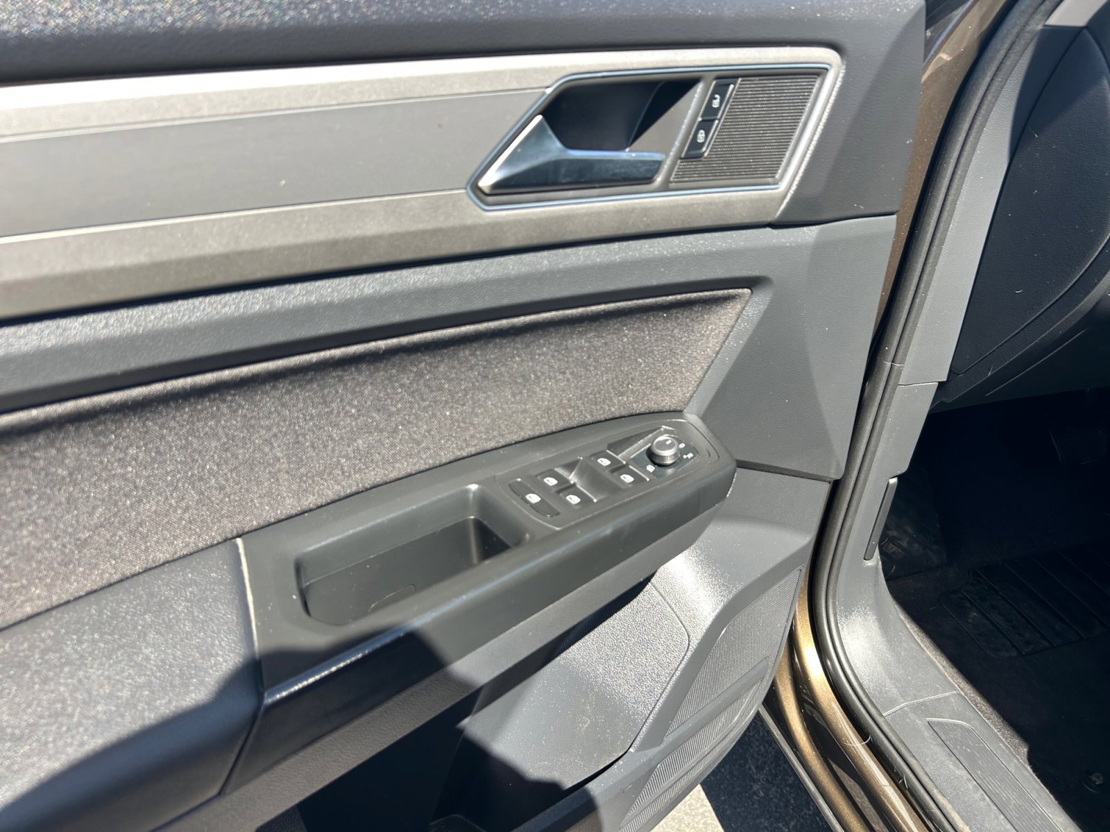 Used 2019 Volkswagen Atlas S image 13