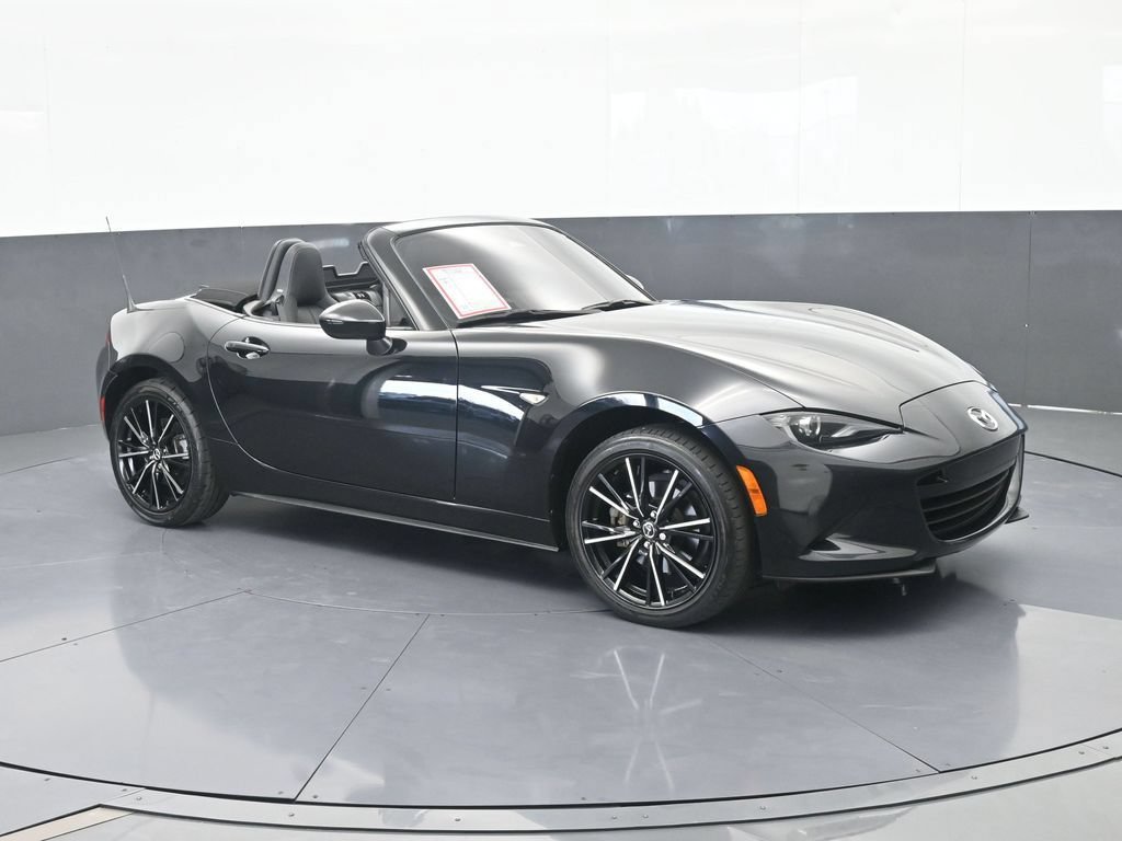 Used 2024 MAZDA MX-5 Miata Grand Touring w/ Weather Package RWD image 8