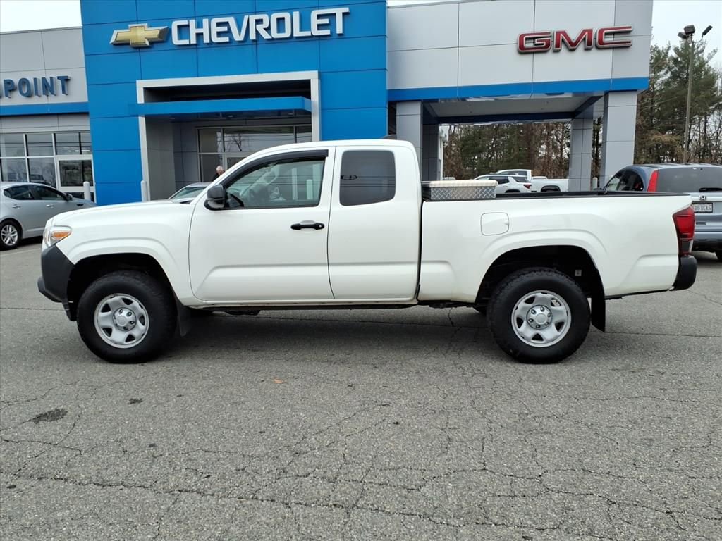Used 2020 Toyota Tacoma SR image 7