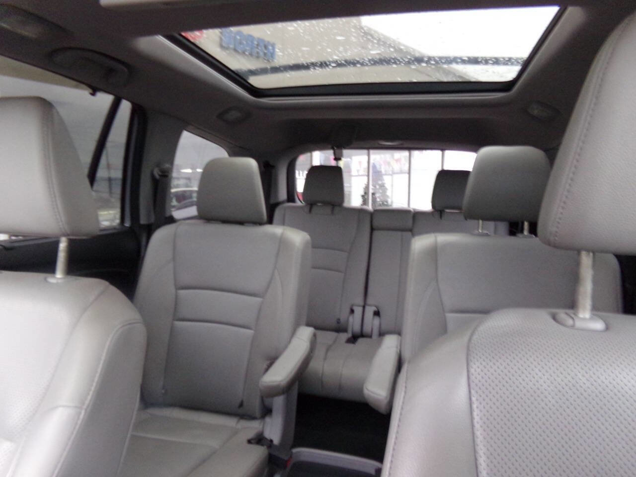 Used 2016 Honda Pilot Elite image 57