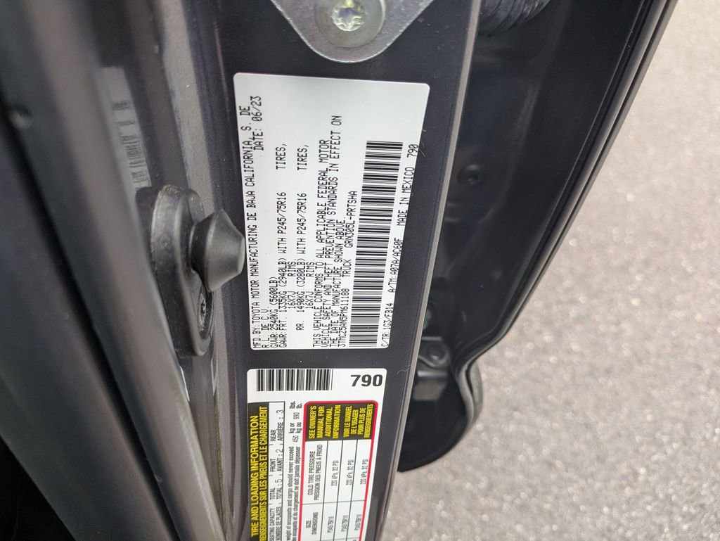 Used 2023 Toyota Tacoma SR AWD/4WD image 28
