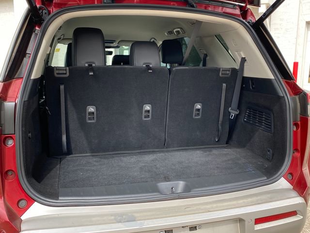 Certified 2025 Nissan Pathfinder SL AWD/4WD image 26