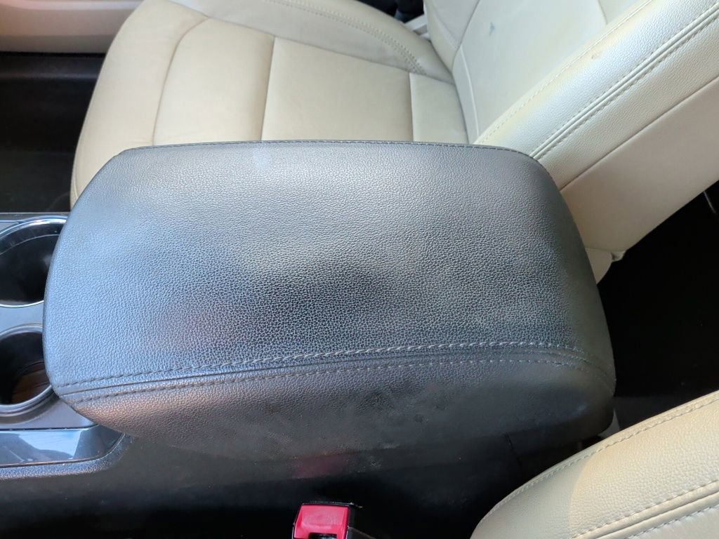 Used 2016 Ford Explorer XLT w/ Equipment Group 202A image 25