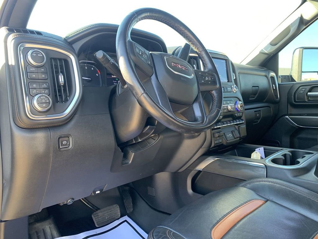 Certified 2022 GMC Sierra 2500 AT4 w/ Gooseneck/5TH Wheel Package image 8