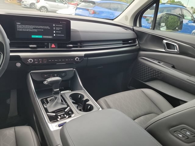 New 2027 Kia Carnival SX w/ Dark Edition Package FWD image 12