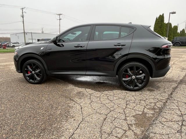 Used 2023 Dodge Hornet GT w/ Track Pack image 2