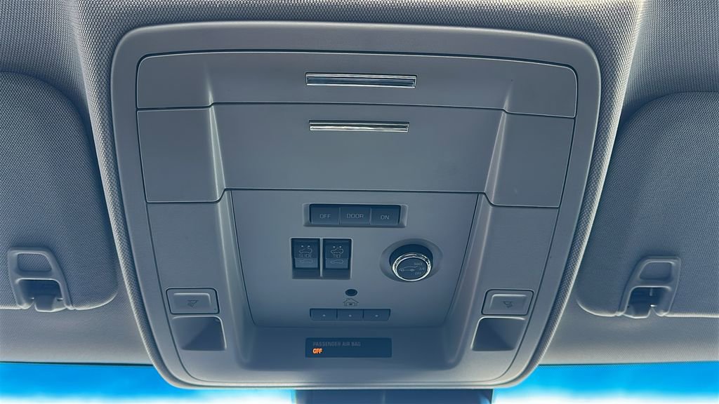 Used 2019 Chevrolet Tahoe LT w/ Texas Edition Package image 32