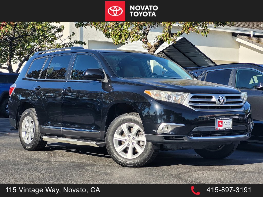 Used 2012 Toyota Highlander SE