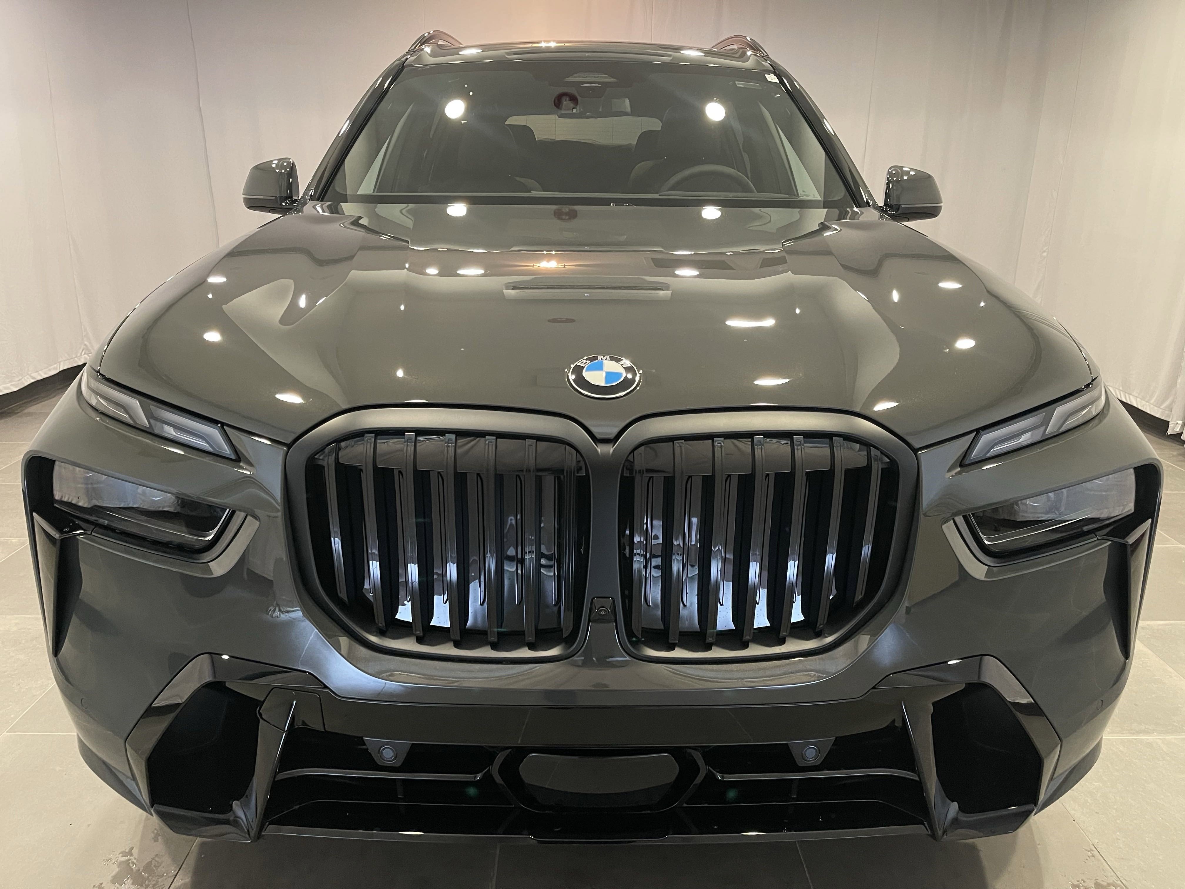 Used 2026 BMW X7 xDrive40i w/ M Sport Package AWD/4WD video 2
