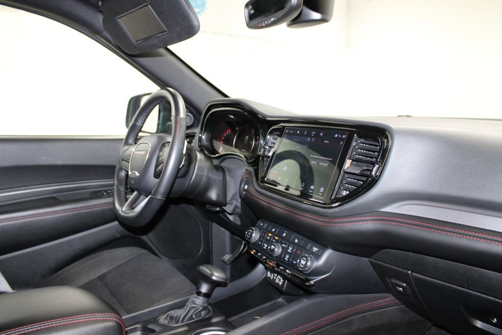 Used 2025 Dodge Durango GT AWD/4WD image 34