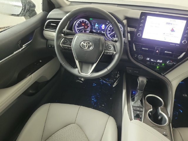 Used 2023 Toyota Camry XLE FWD image 16