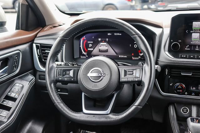 Used 2022 Nissan Rogue Platinum w/ Head-Up Display Package FWD image 17