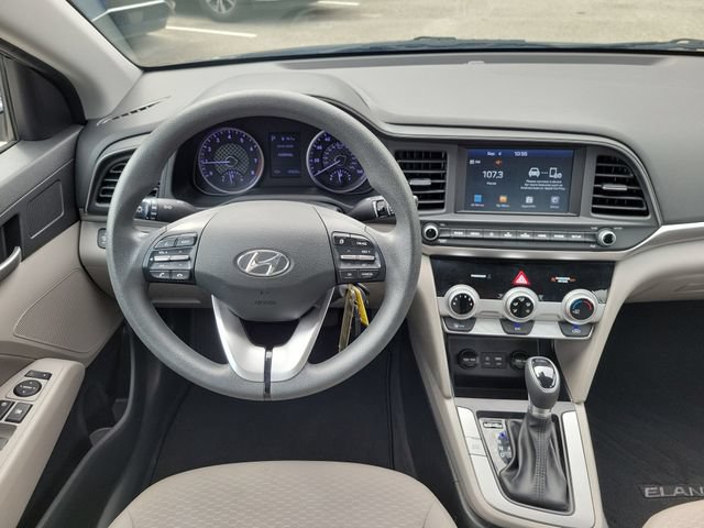 Used 2019 Hyundai Elantra SEL FWD image 14