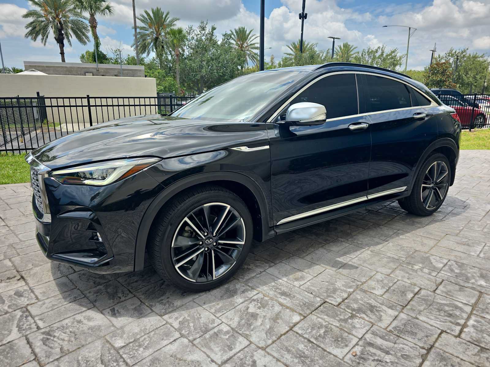 Certified 2025 INFINITI QX55 Sensory w/ Lighting Package AWD/4WD image 8