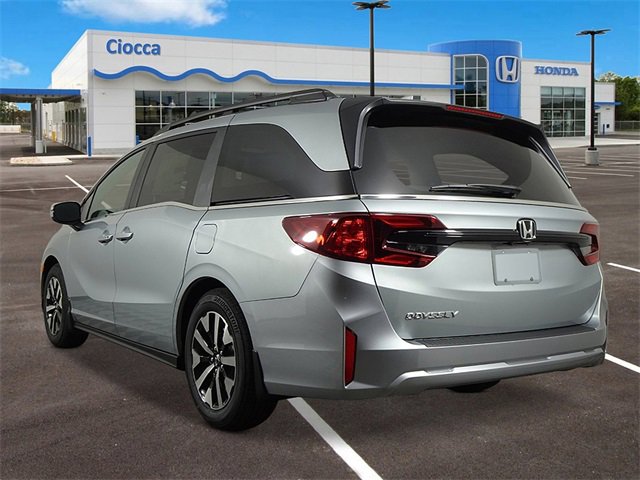 New 2026 Honda Odyssey EX-L image 3