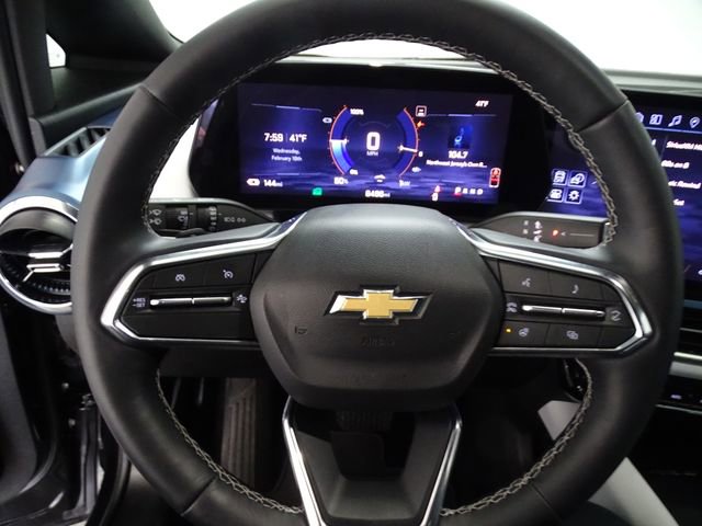 Used 2025 Chevrolet Equinox EV LT image 6