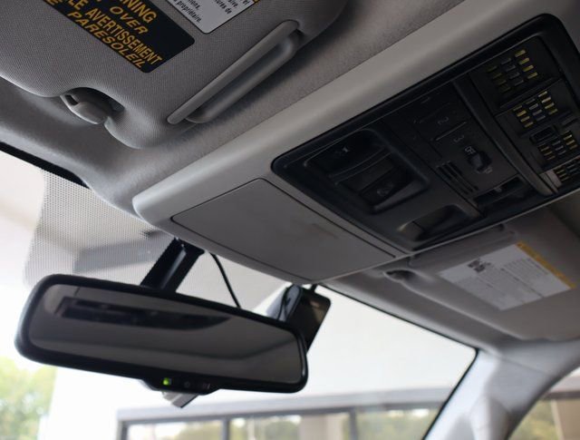 Used 2017 Toyota 4Runner SR5 Premium image 25