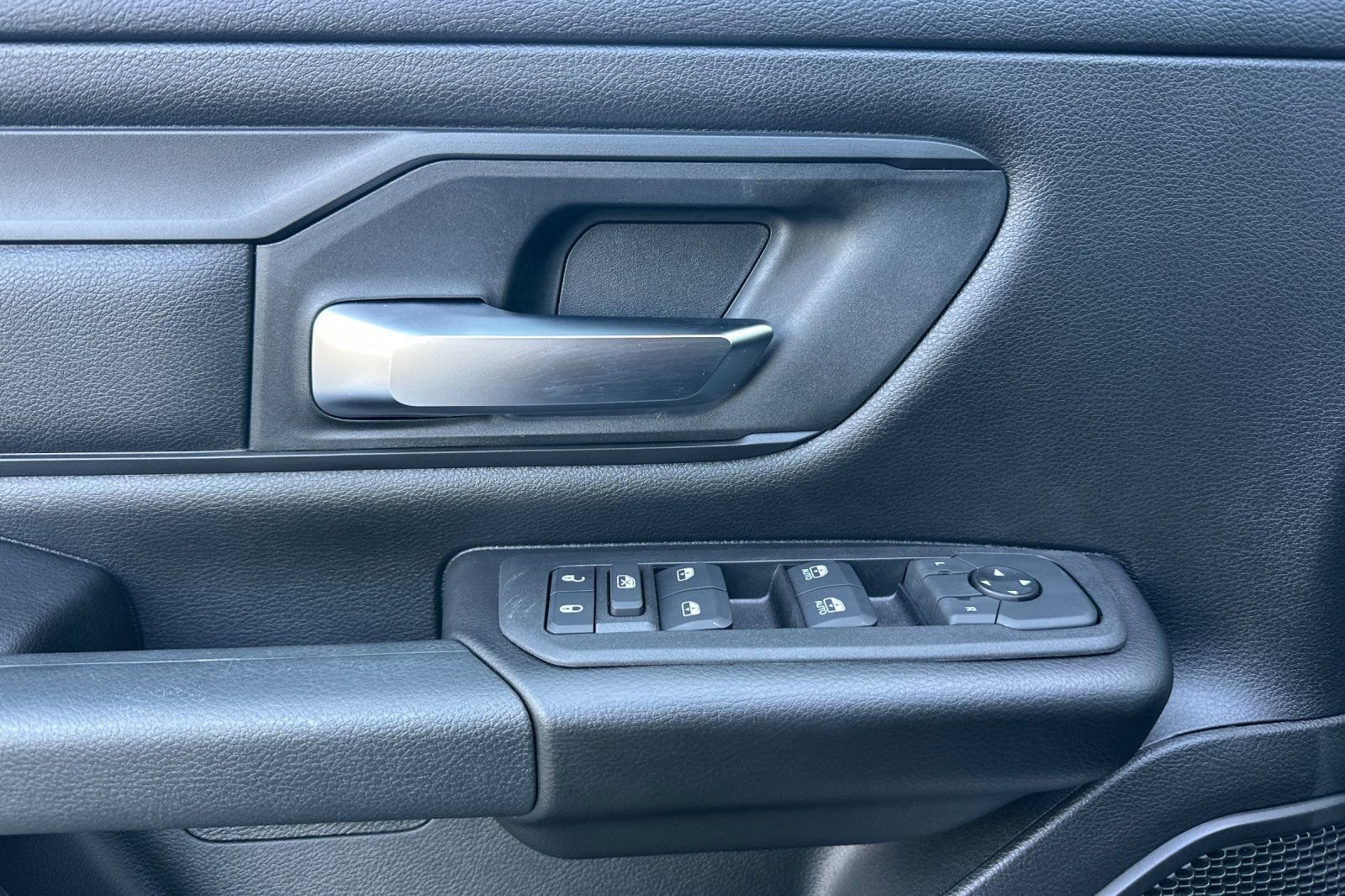 New 2026 RAM 1500 Warlock AWD/4WD image 10