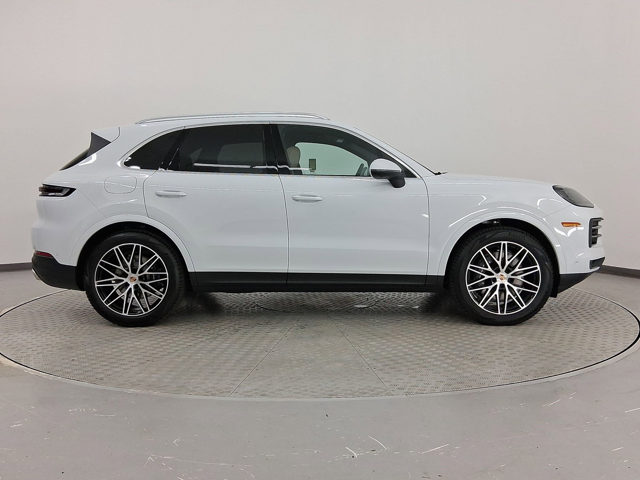 New 2026 Porsche Cayenne AWD/4WD image 8