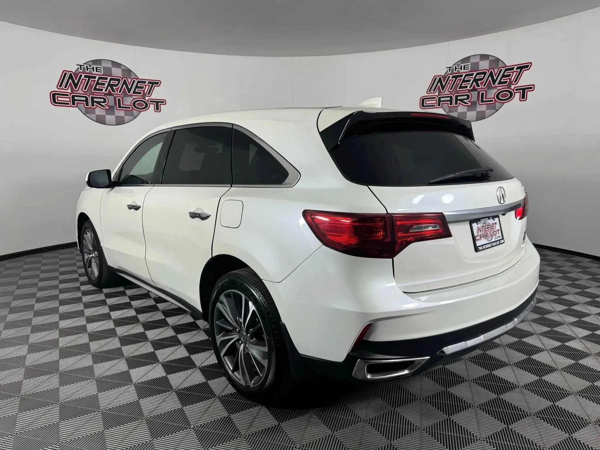 Used 2017 Acura MDX w/ Technology Package AWD/4WD image 5